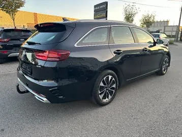 Kia Ceed 2022 photo 2