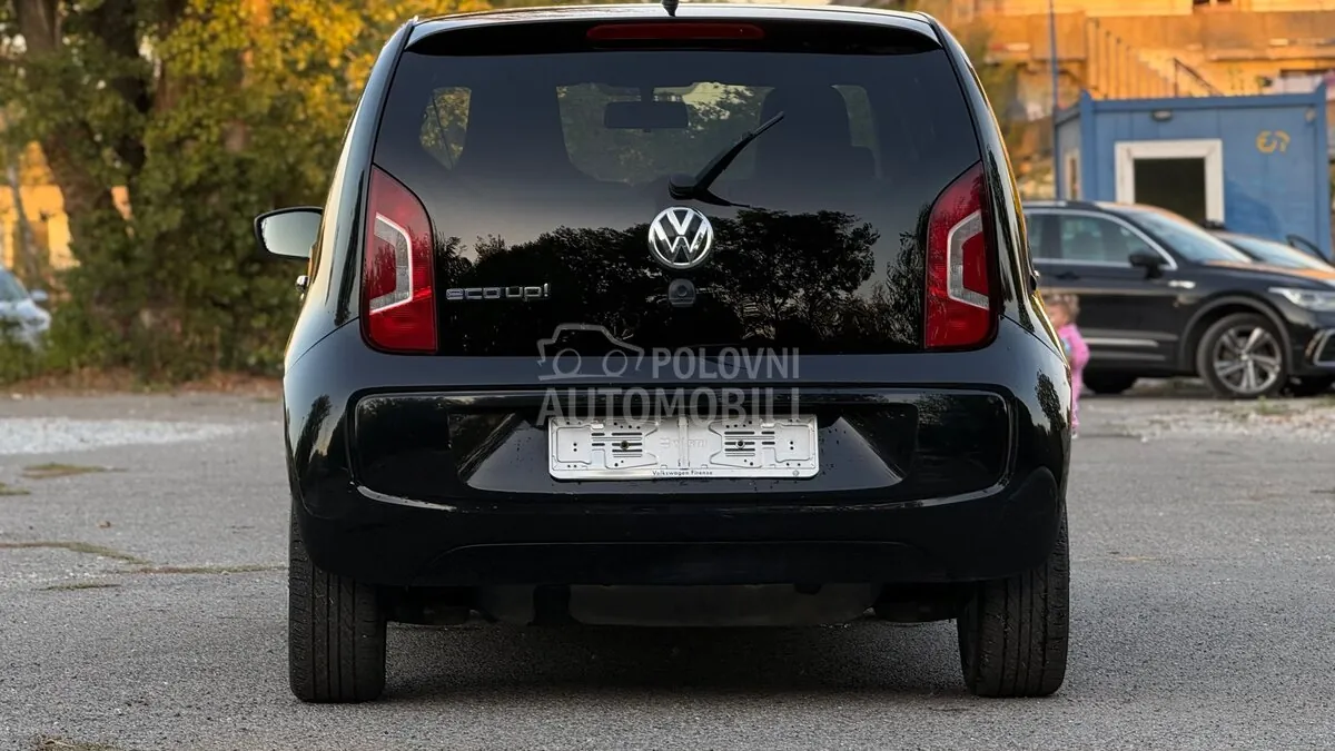 Volkswagen Up 2015 photo 4