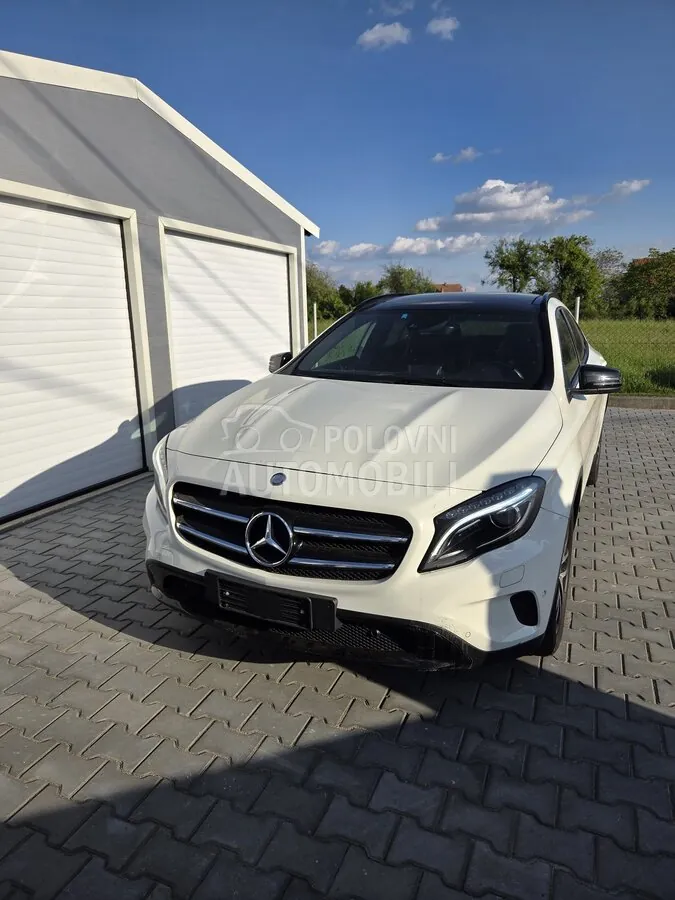 Mercedes-Benz Gla 200 2014 photo 2