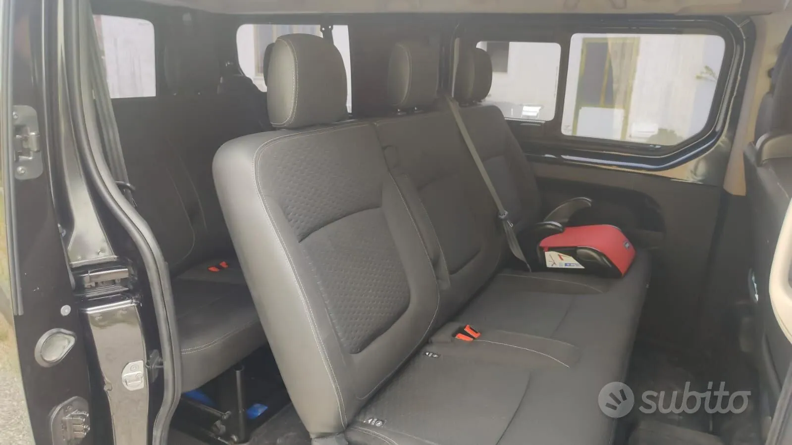 Opel Vivaro 2016 photo 5