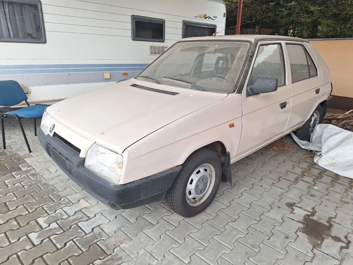 Skoda Favorit