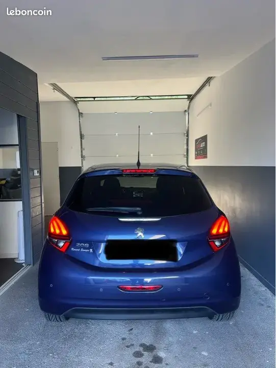 Peugeot 208 2016 photo 4