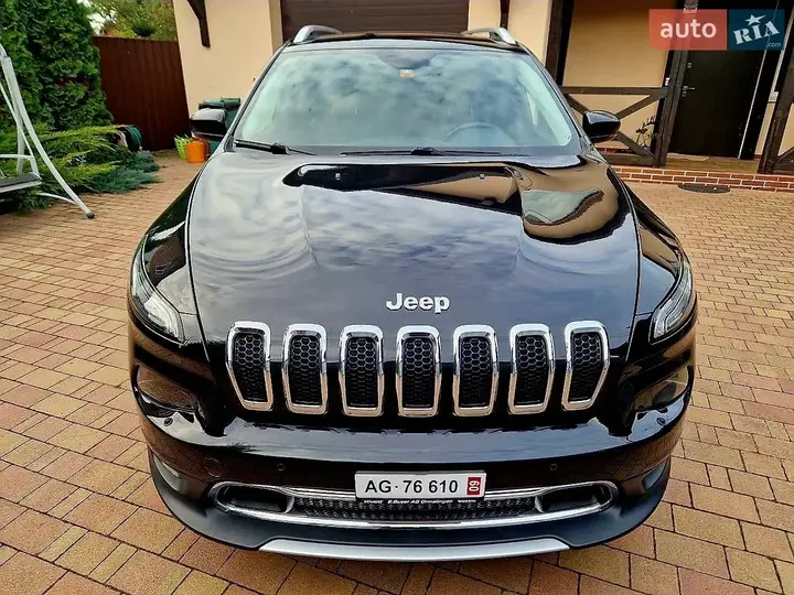 Jeep Cherokee 2015 photo 4