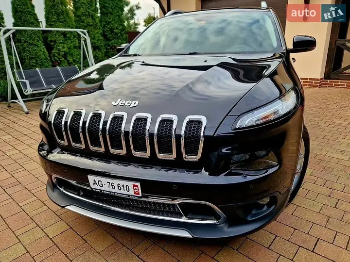 Jeep Cherokee 2015 photo 3