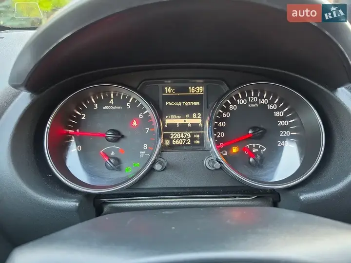 Nissan Qashqai 2013 photo 5