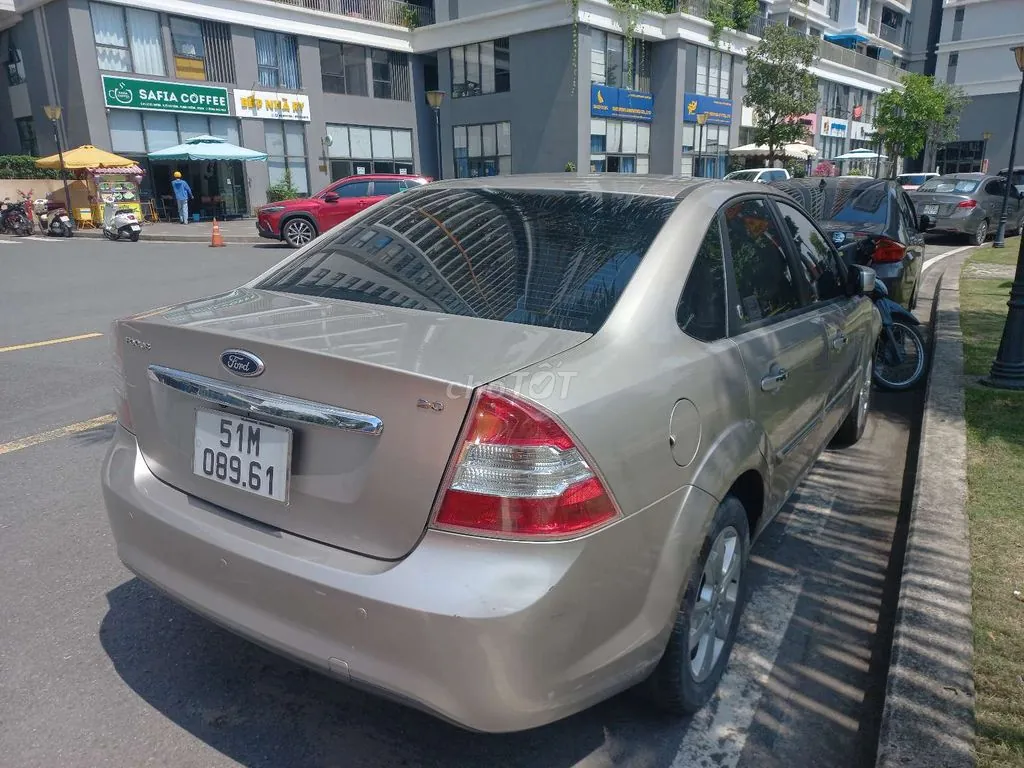 Ford Focus 2011 photo 3