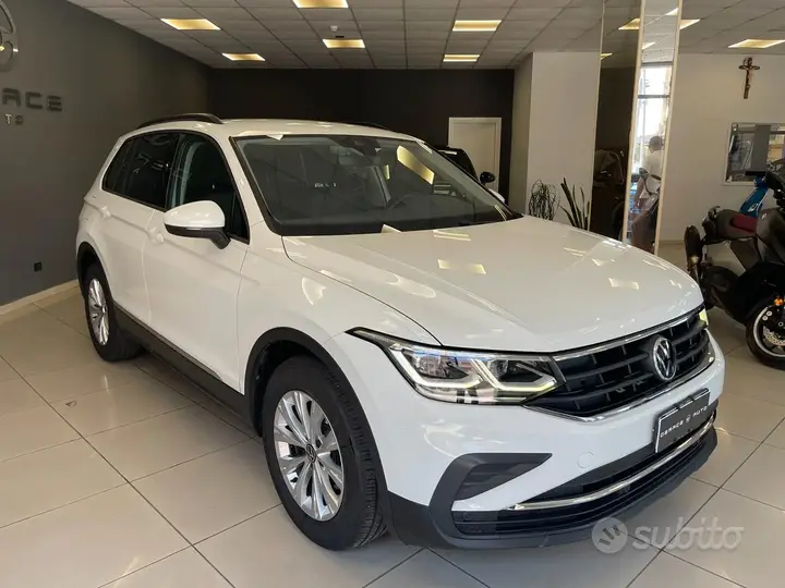Volkswagen Tiguan 2021 photo 3