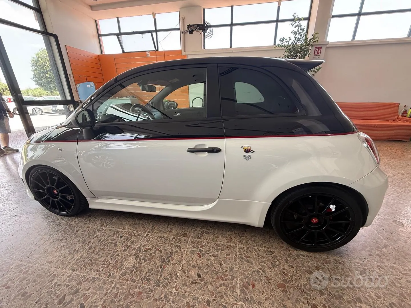 Abarth 595 2013 photo 3