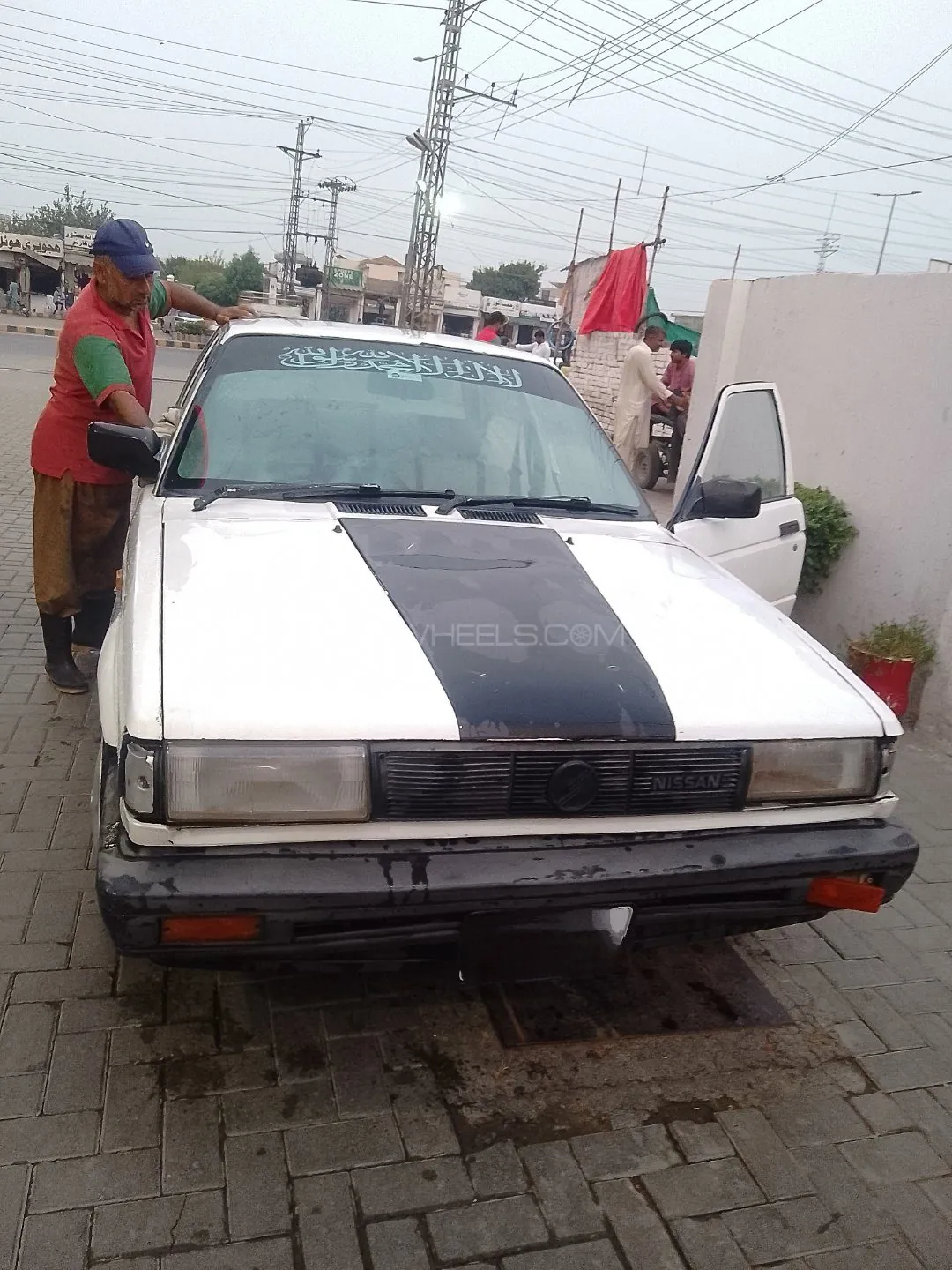 Nissan Sunny