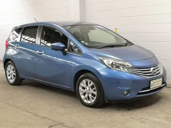 Nissan Note 2015 photo 2