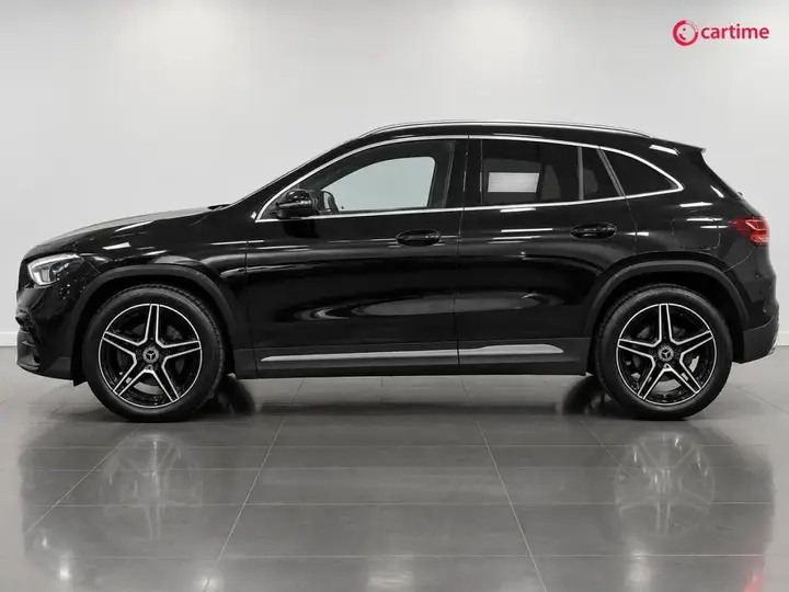 Mercedes-Benz Gla 2024 photo 5