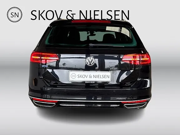 Volkswagen Passat 2018 photo 5