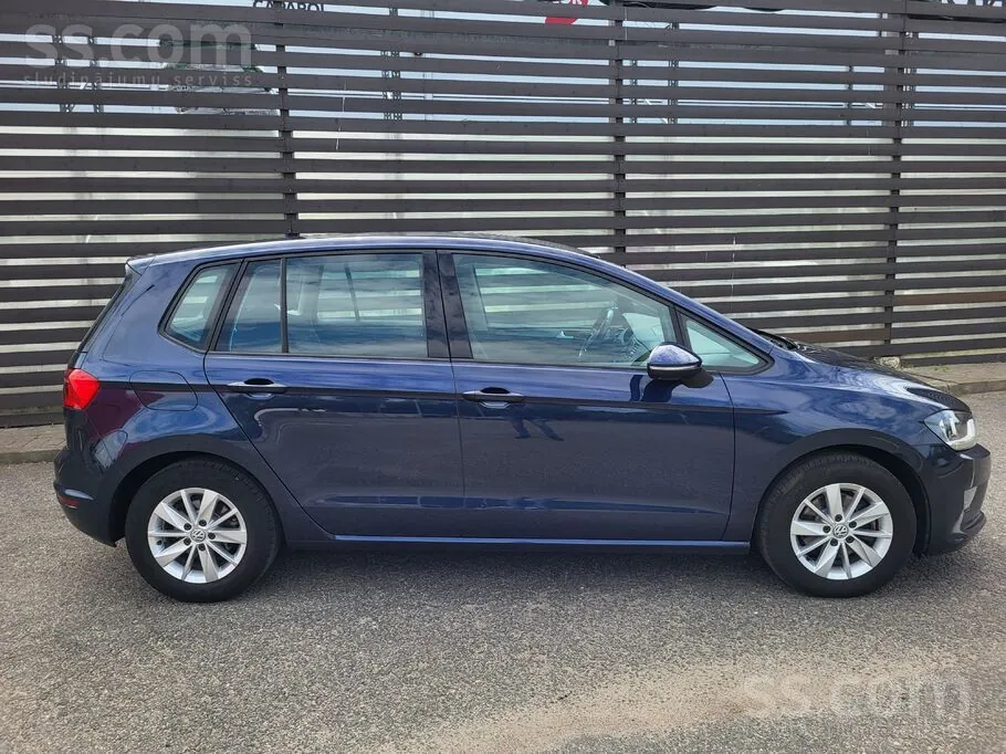 Volkswagen Golf Sportsvan 2015 photo 2
