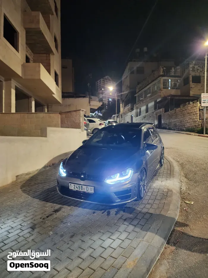 Volkswagen Golf R 2015 photo 2