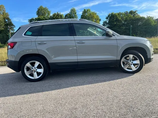 Skoda Karoq 2018 photo 2