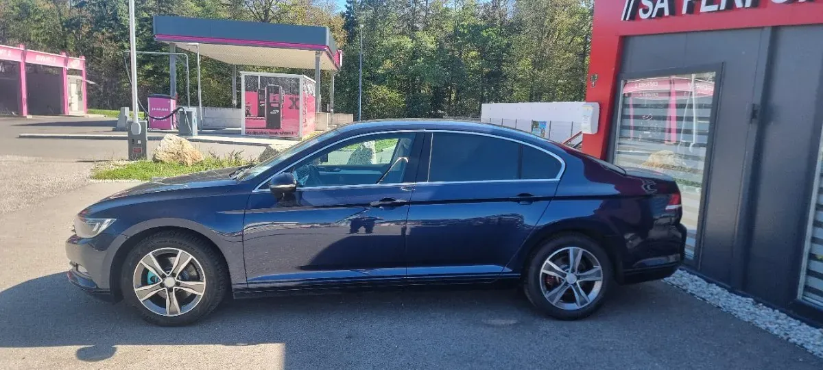 Volkswagen Passat 2017 photo 2
