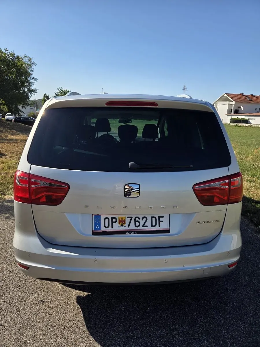 Seat Alhambra 2012 photo 3