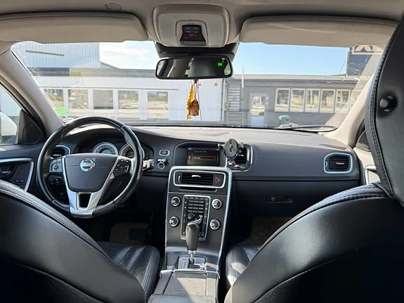 Volvo V60 2012 photo 3