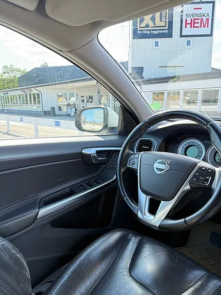 Volvo V60 2012 photo 5