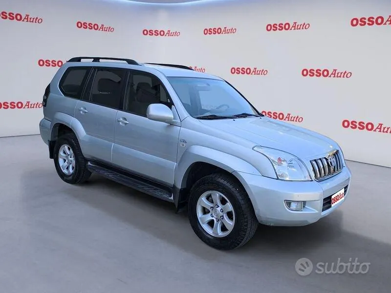 Toyota Land Cruiser 2006 photo 2