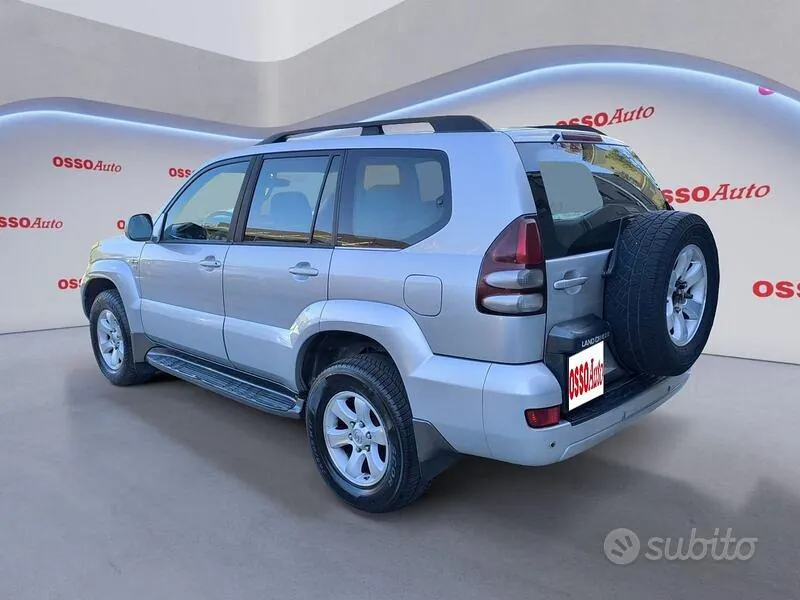 Toyota Land Cruiser 2006 photo 4