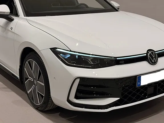 Volkswagen Passat 2027 photo 2