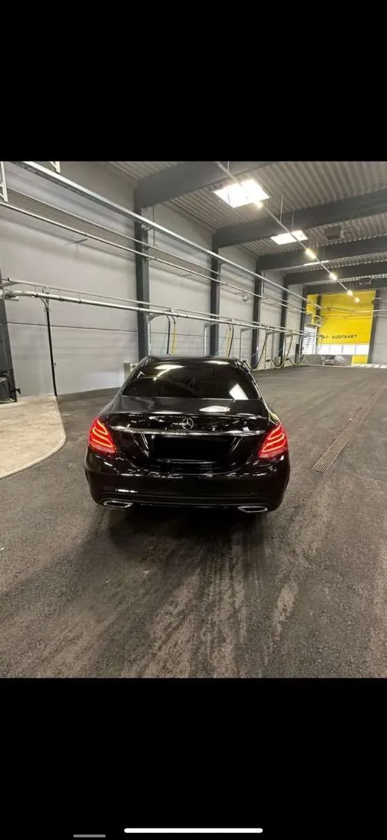 Mercedes-Benz C-Class 2017 photo 2