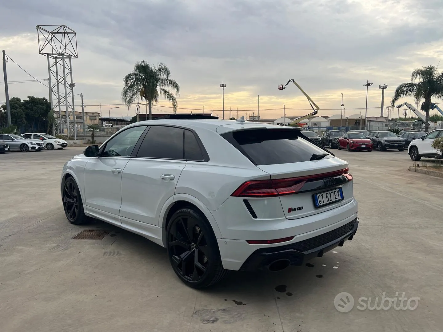 Audi Rsq8 2023 photo 3