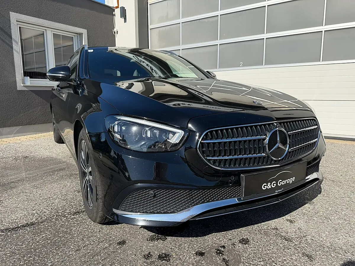 Mercedes-Benz E-Class 2021 photo 3