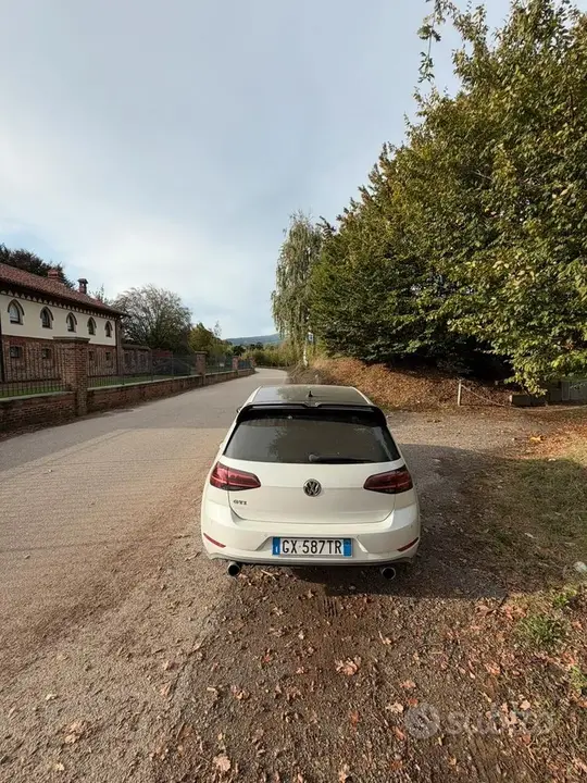 Volkswagen Golf Gti