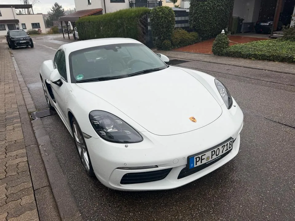 Porsche Cayman