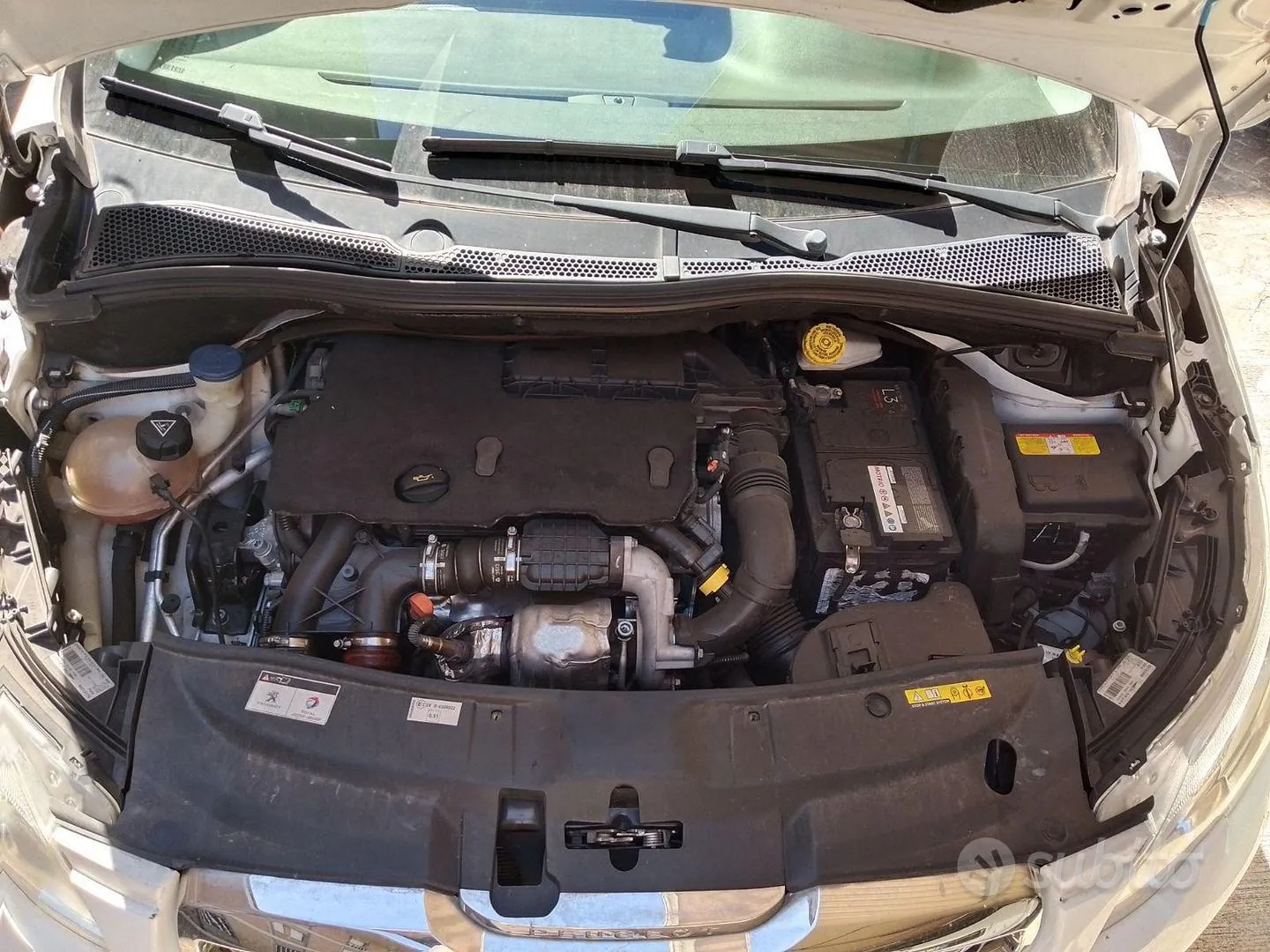 Peugeot 2008 2014 photo 4