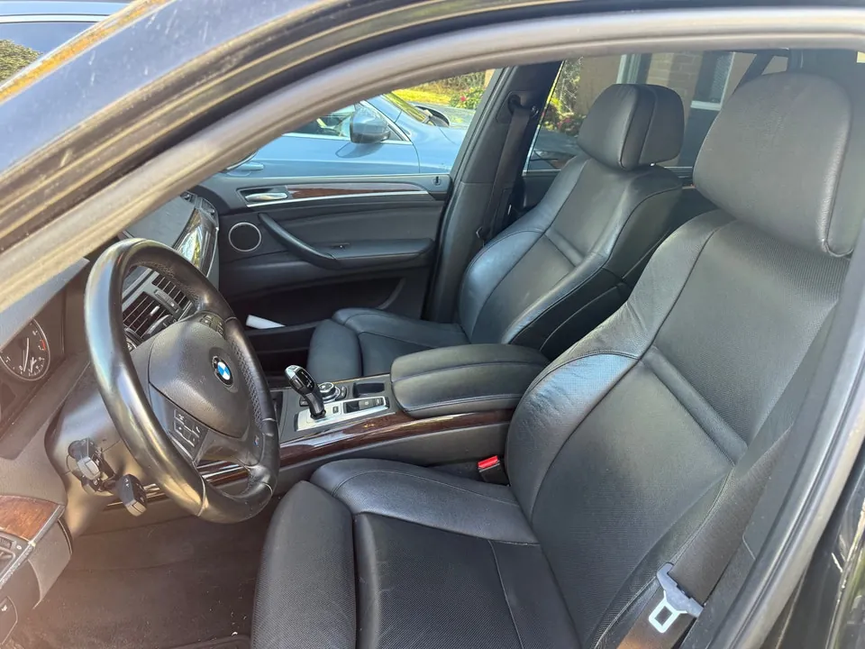BMW X5 2010 photo 5