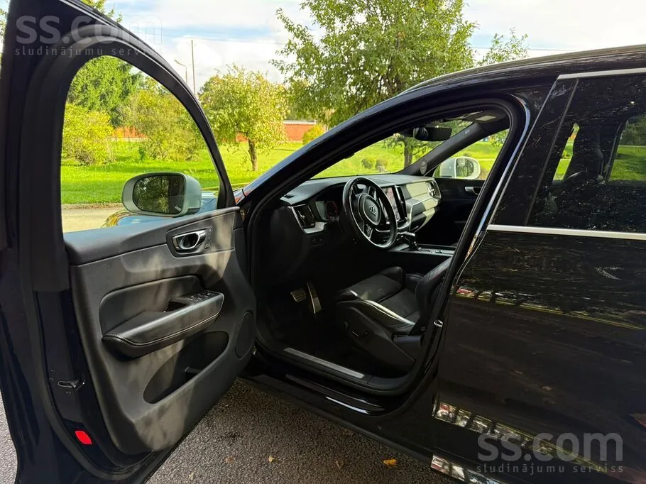 Volvo Xc60 2017 photo 4