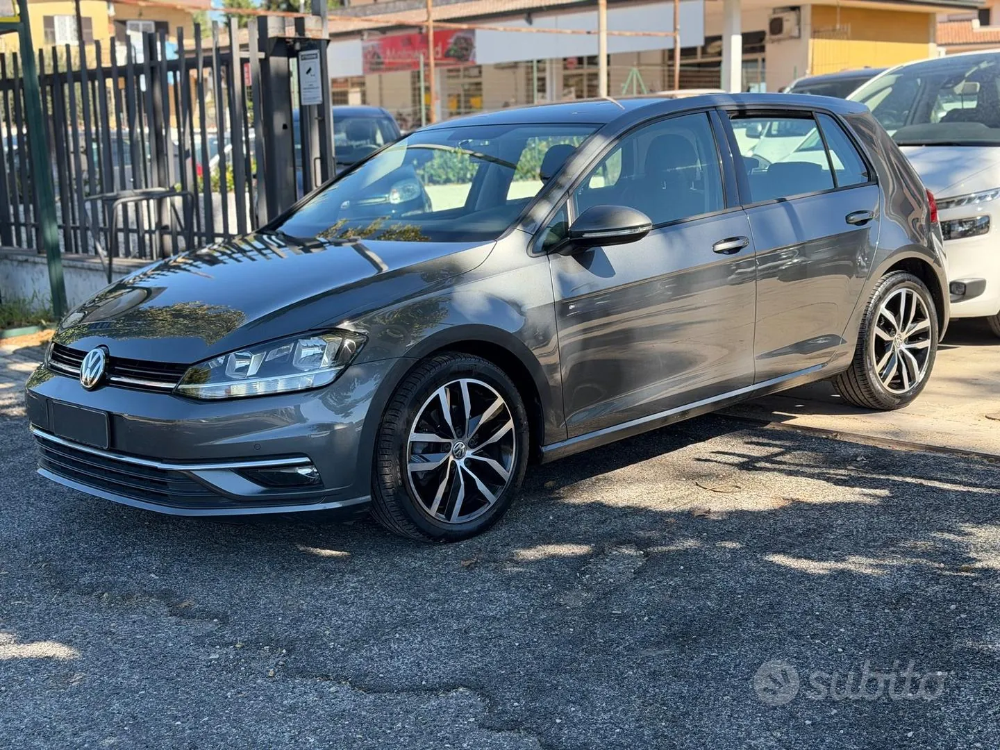 Volkswagen Golf 2018 photo 3