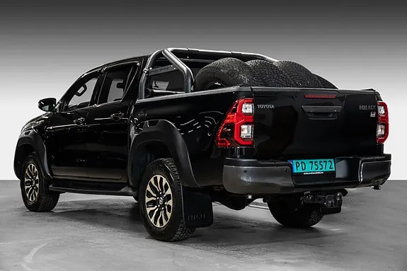 Toyota Hilux 2024 photo 4