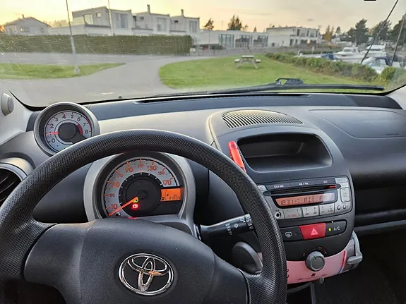 Toyota Aygo 2008 photo 3