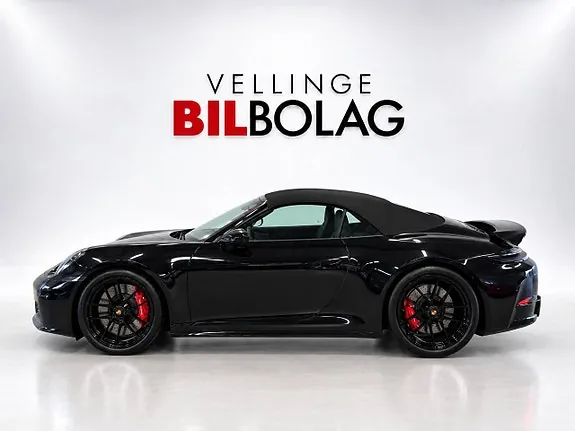 Porsche 911 Carrera 4 Gts