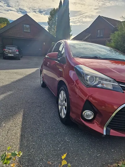 Toyota Yaris 2015 photo 5