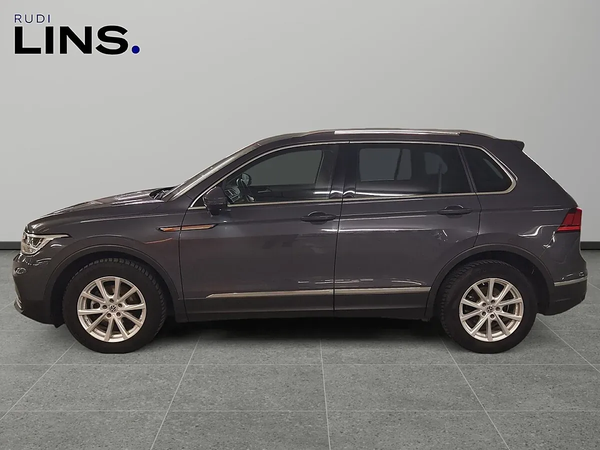 Volkswagen Tiguan 2022 photo 2