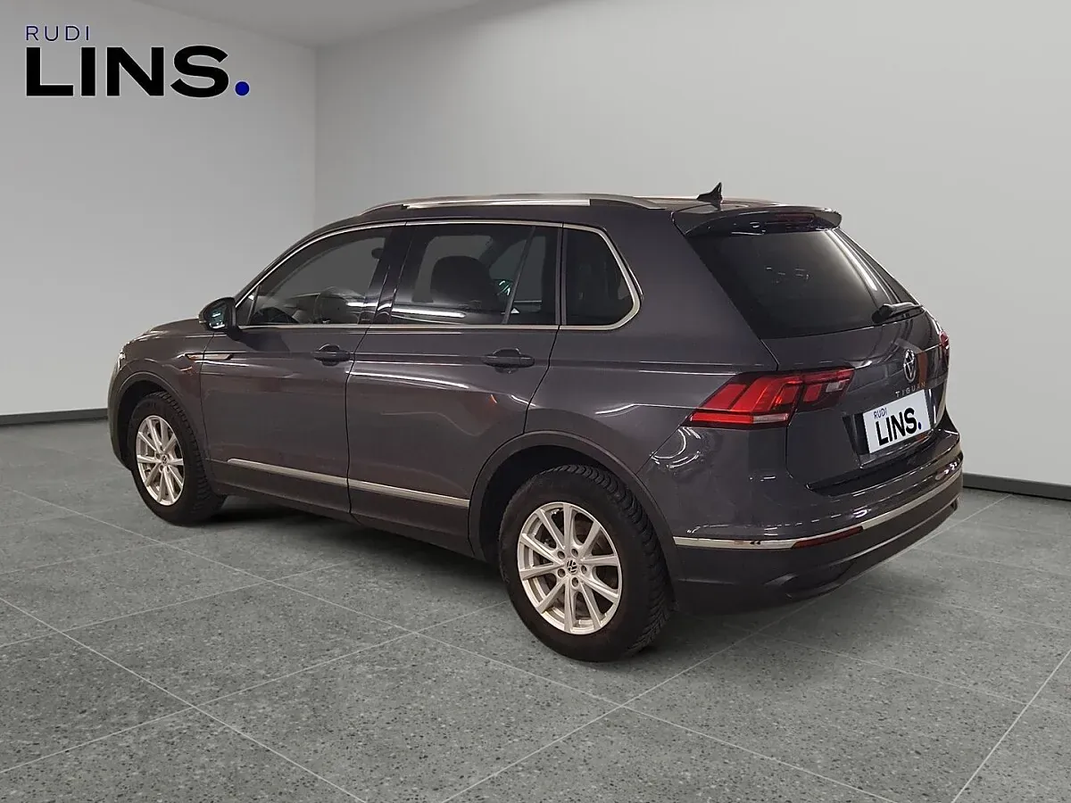 Volkswagen Tiguan 2022 photo 3
