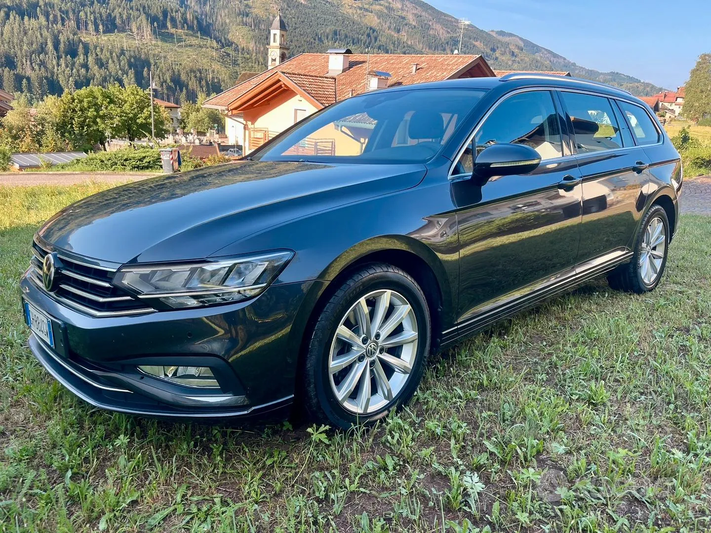 Volkswagen Passat 2021 photo 3