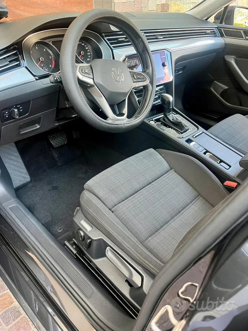 Volkswagen Passat 2021 photo 4