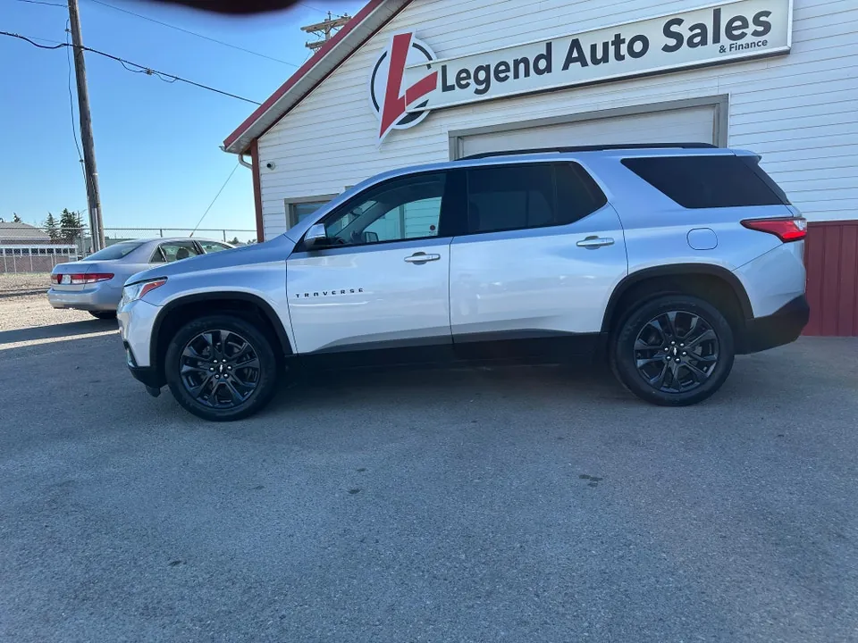 Chevrolet Traverse 2021 photo 3