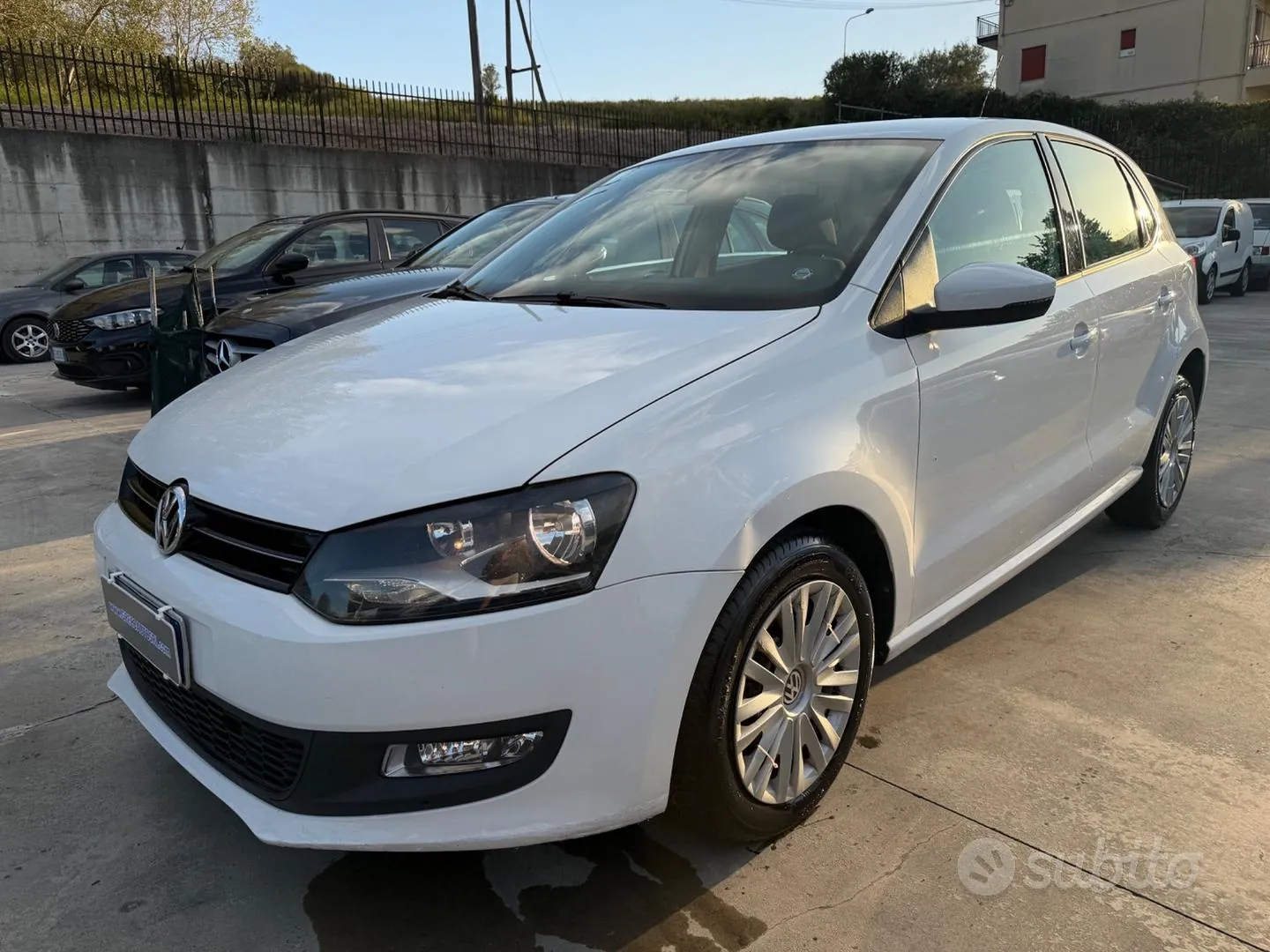 Volkswagen Polo 2013 photo 2