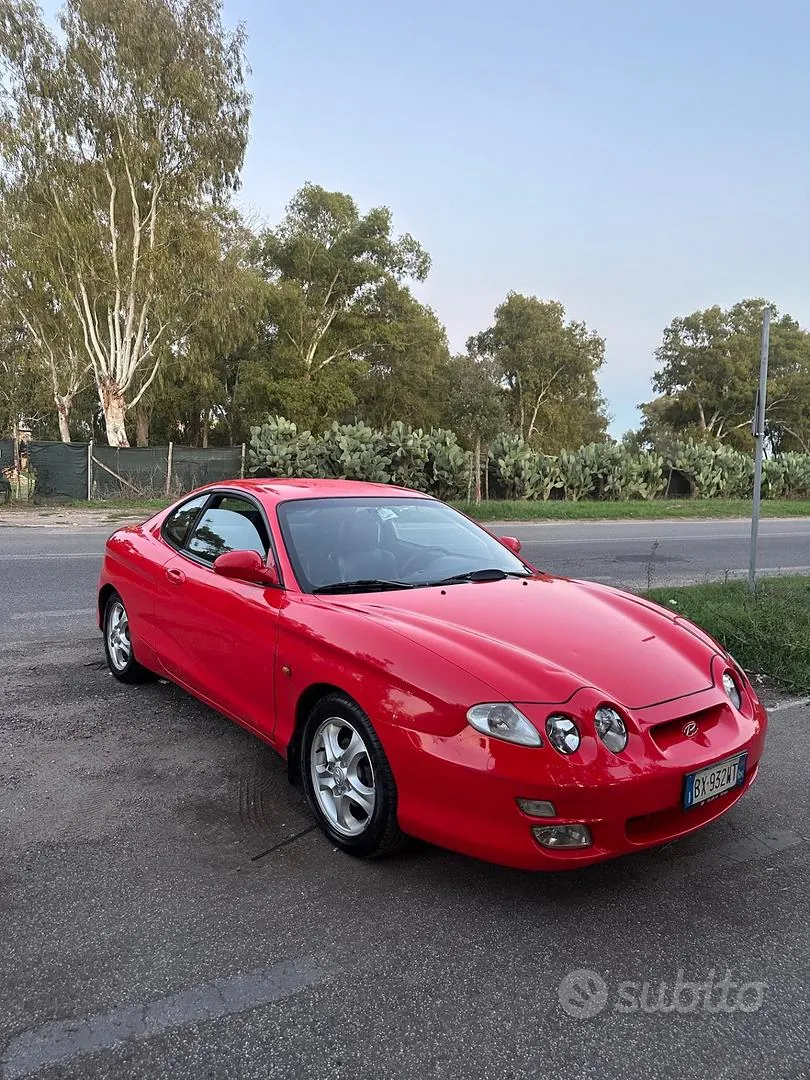 Hyundai Coupe 2001 photo 3