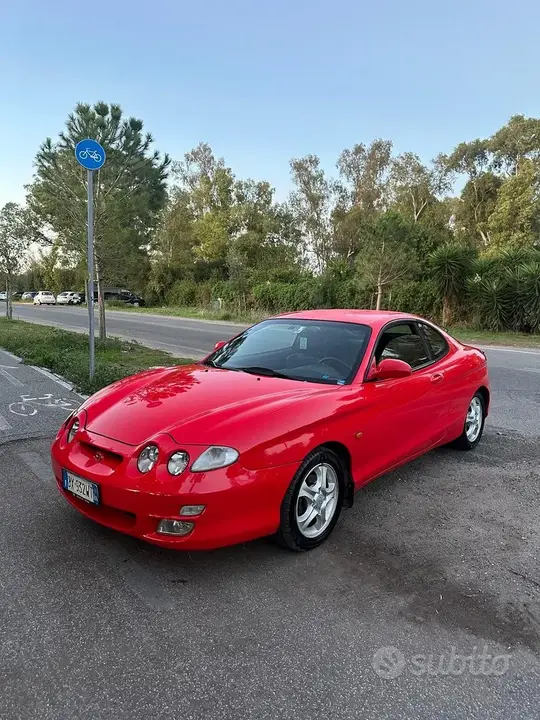 Hyundai Coupe