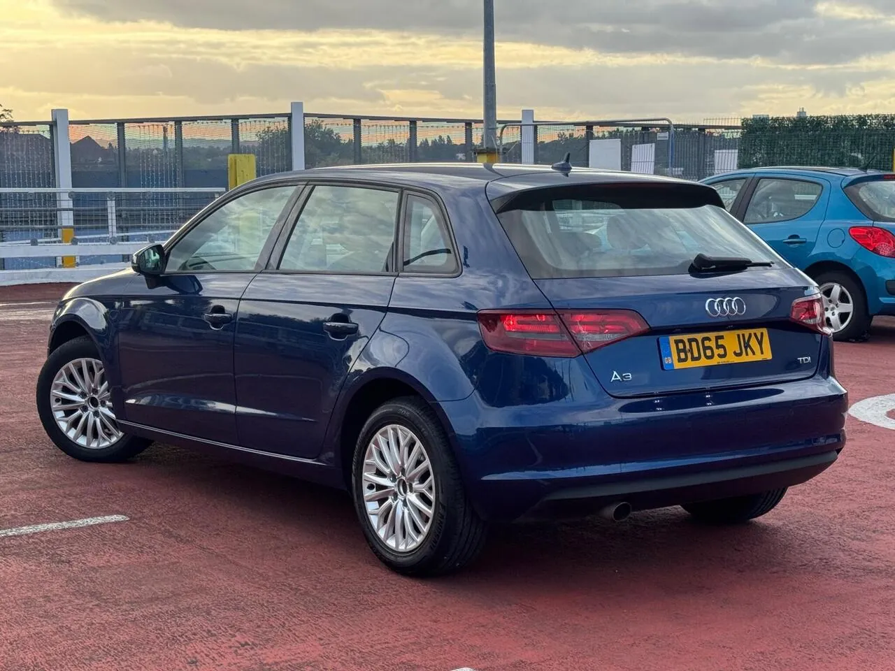 Audi A3 2015 photo 2