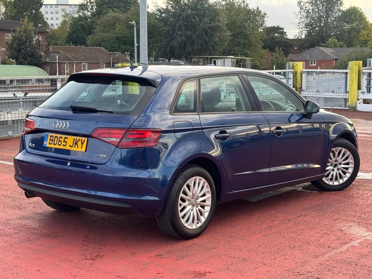 Audi A3 2015 photo 4