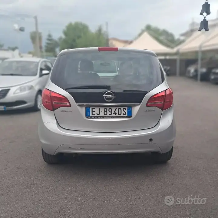 Opel Meriva 2011 photo 4